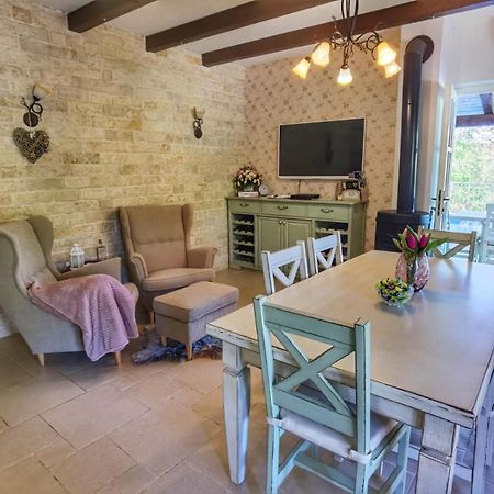סבטי פטר Villa Dvori Dida Mile מראה חיצוני תמונה