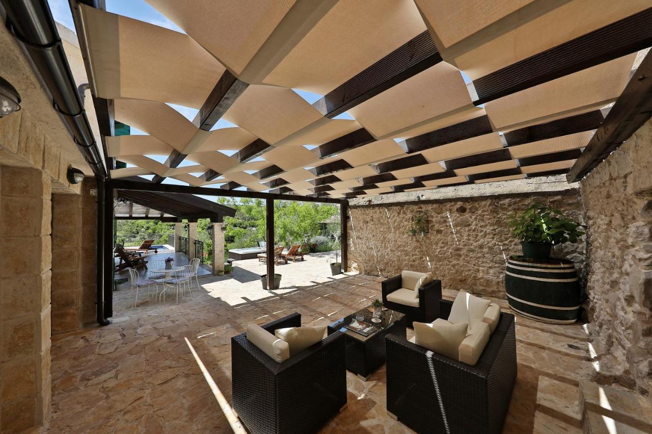 סבטי פטר Villa Dvori Dida Mile מראה חיצוני תמונה