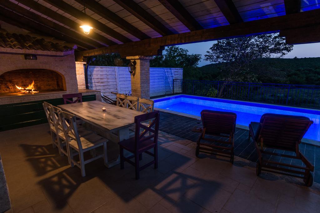 סבטי פטר Villa Dvori Dida Mile חדר תמונה